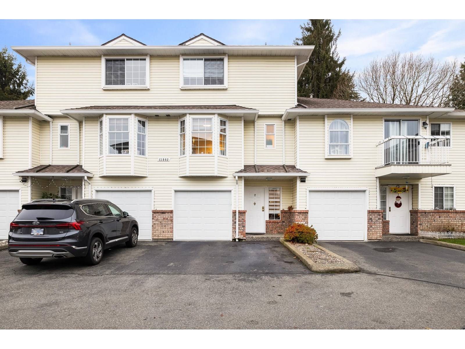 13982 72 #2, Surrey, BC V3W0S2
