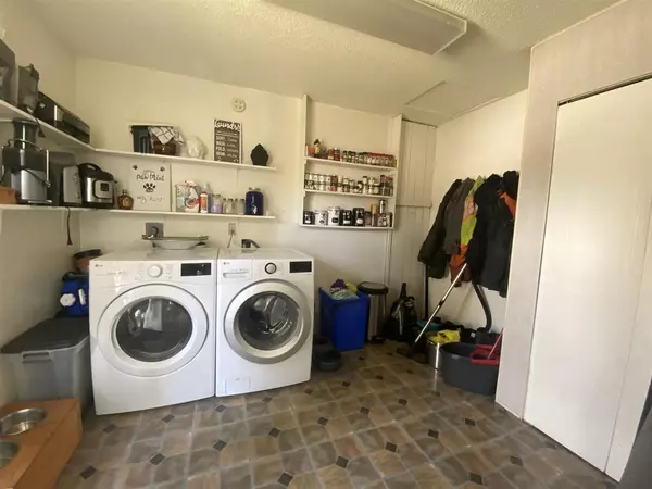 Abbotsford, BC V2T4C8,32525 GEORGE FERGUSON WAY