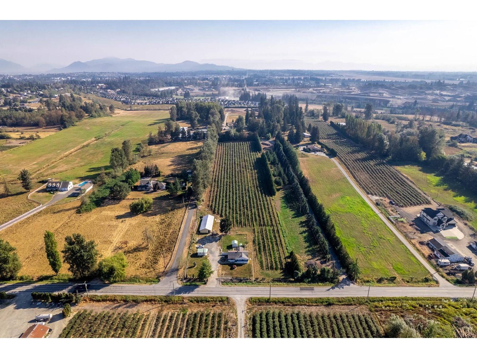 Abbotsford, BC V4X1E5,2034 BRADNER ROAD