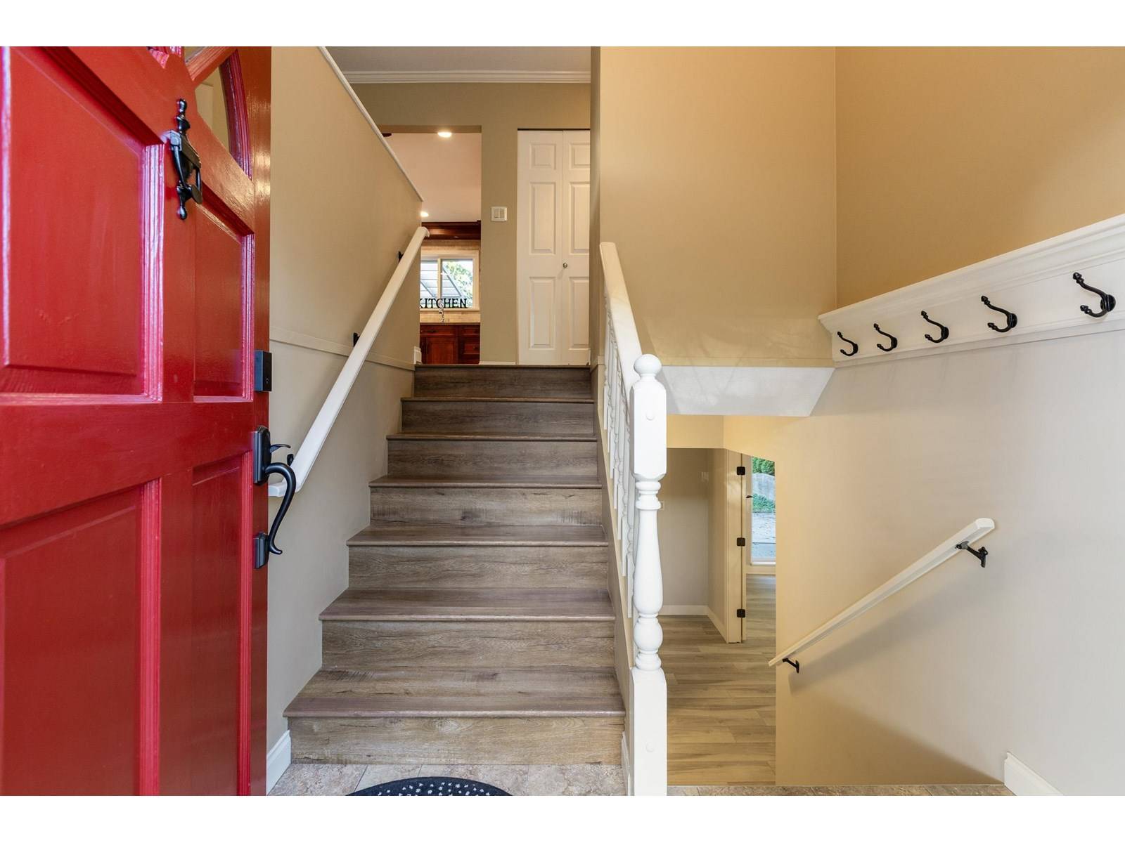 White Rock, BC V4B4V2,1550 KENT STREET