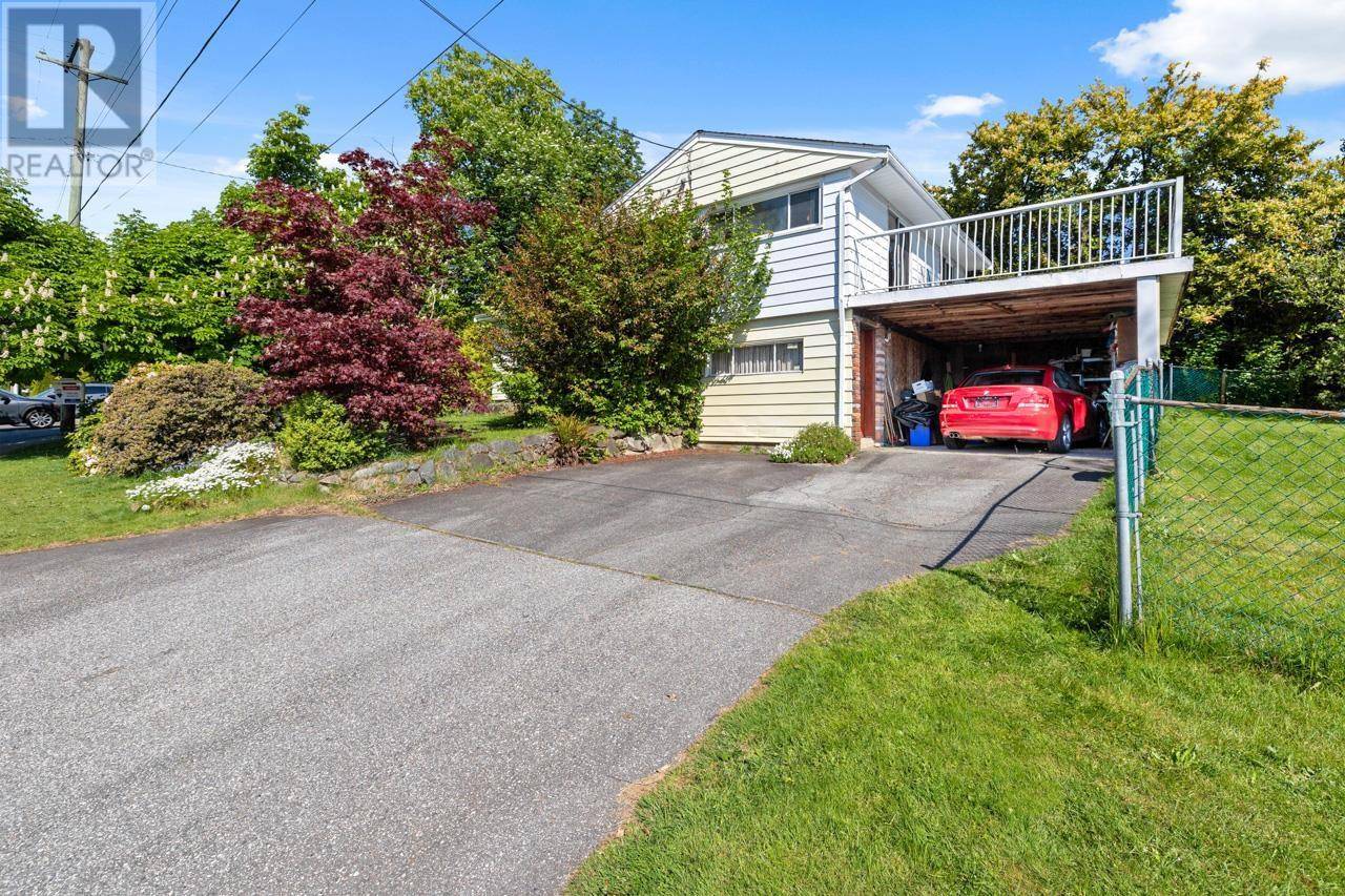 Coquitlam, BC V3K4S3,415 MARMONT STREET
