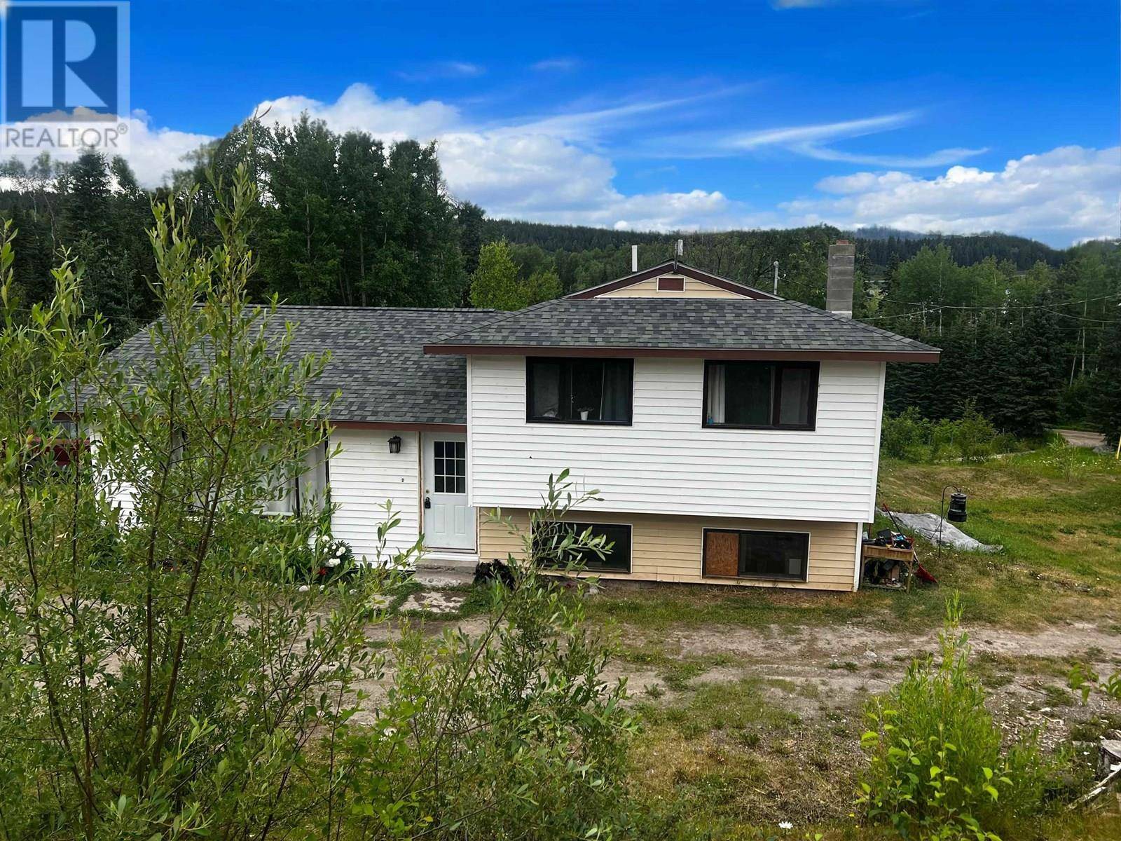 Fraser Lake, BC V0J1S0,10897 BAYVIEW ROAD