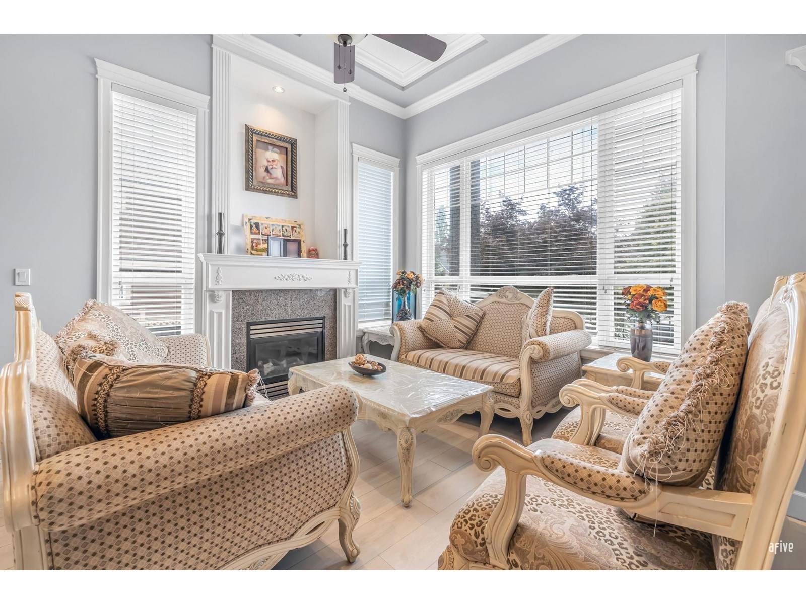 Surrey, BC V3V0A6,12788 105A AVENUE