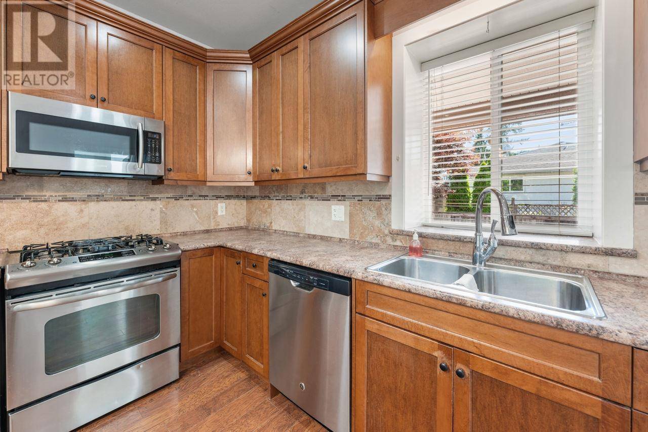Maple Ridge, BC V2X5W4,12123 222 ST #10