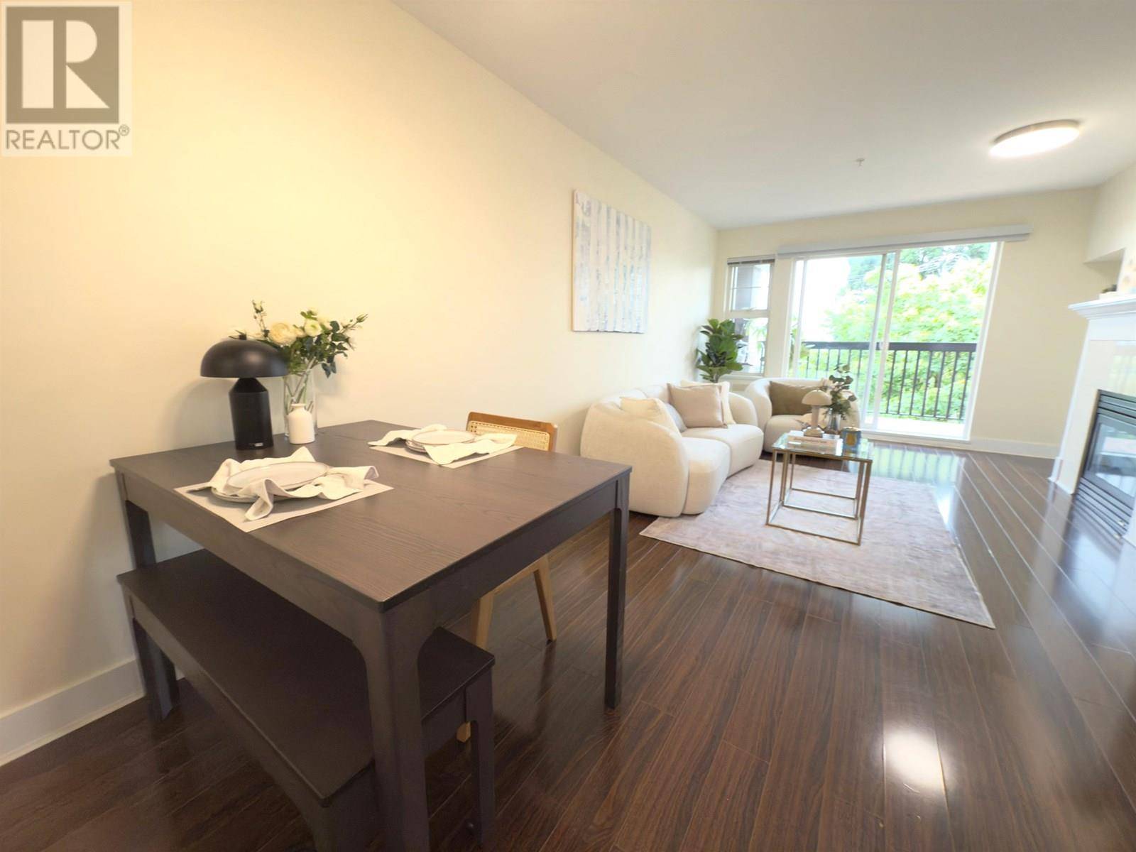 Vancouver, BC V6P6Z2,995 West 59TH AVE #312