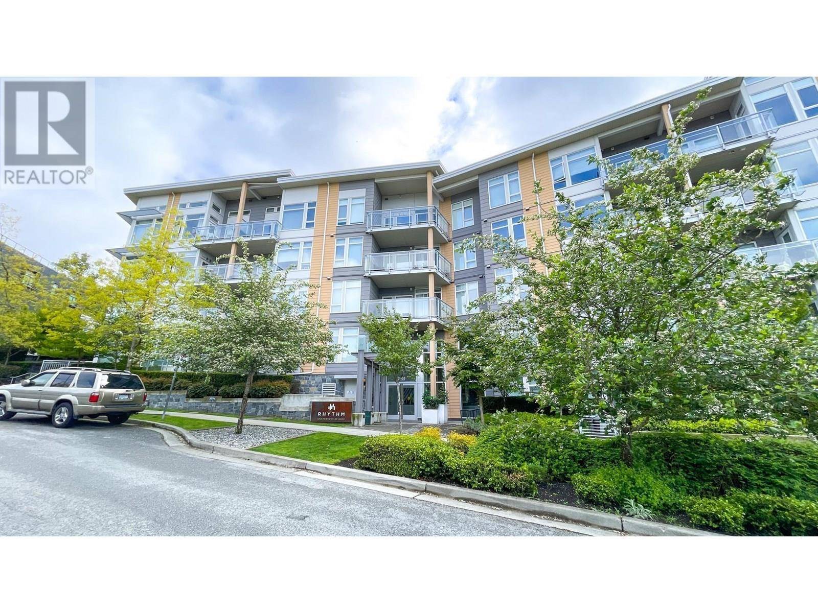 3263 PIERVIEW CRES #413, Vancouver, BC V5S0C3
