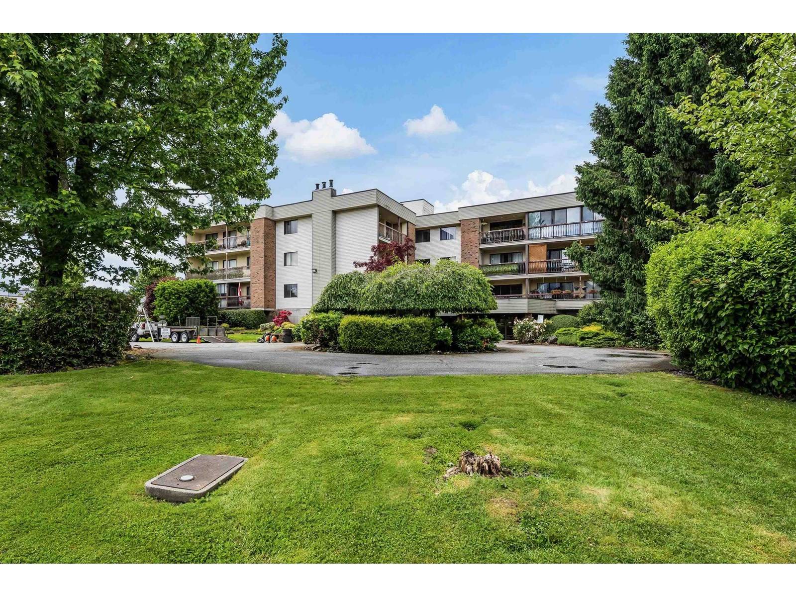 45650 MCINTOSH DR #1312, Chilliwack, BC V2P6Y5