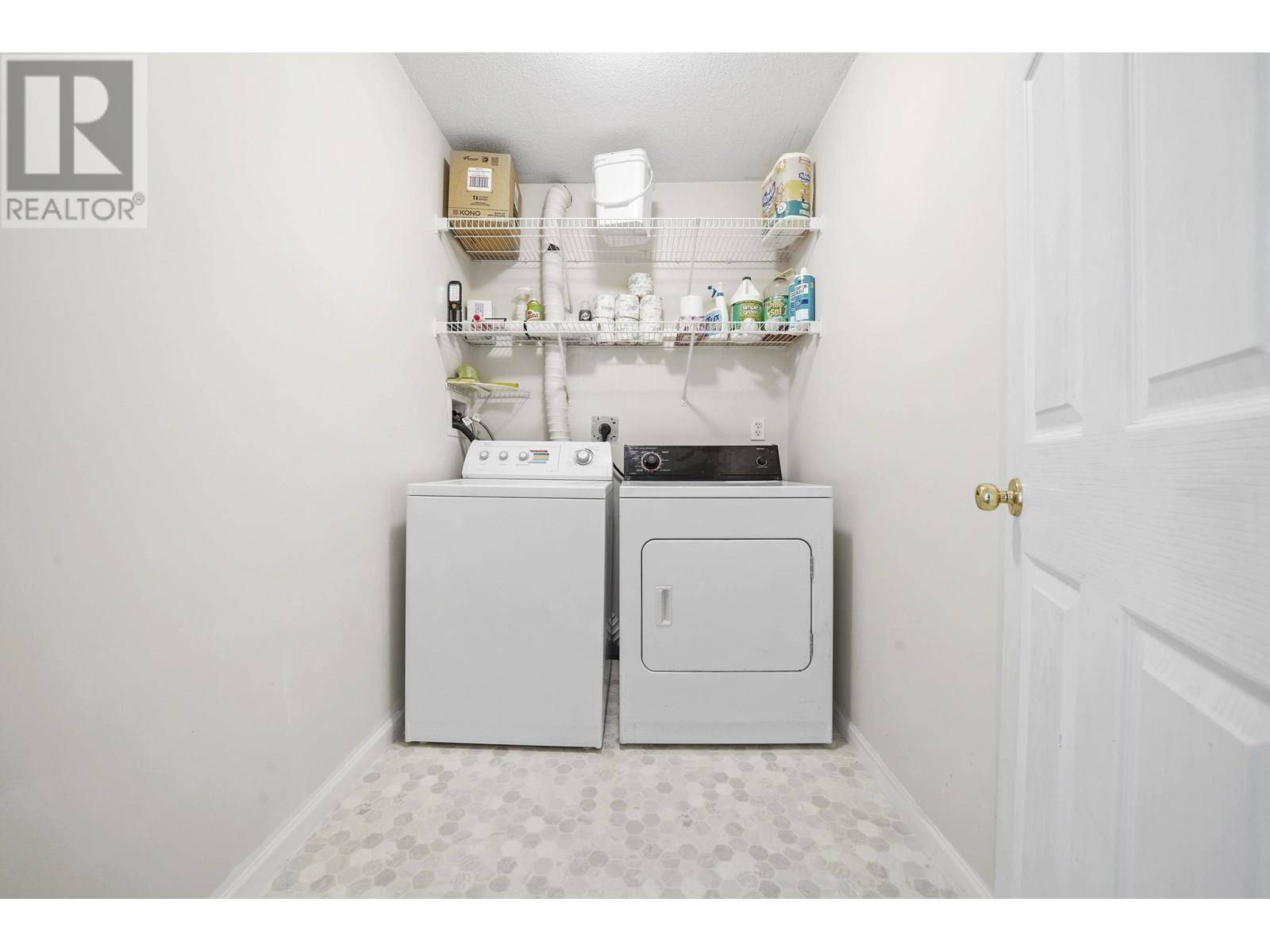 Port Coquitlam, BC V3C6L7,2678 DIXON ST #301