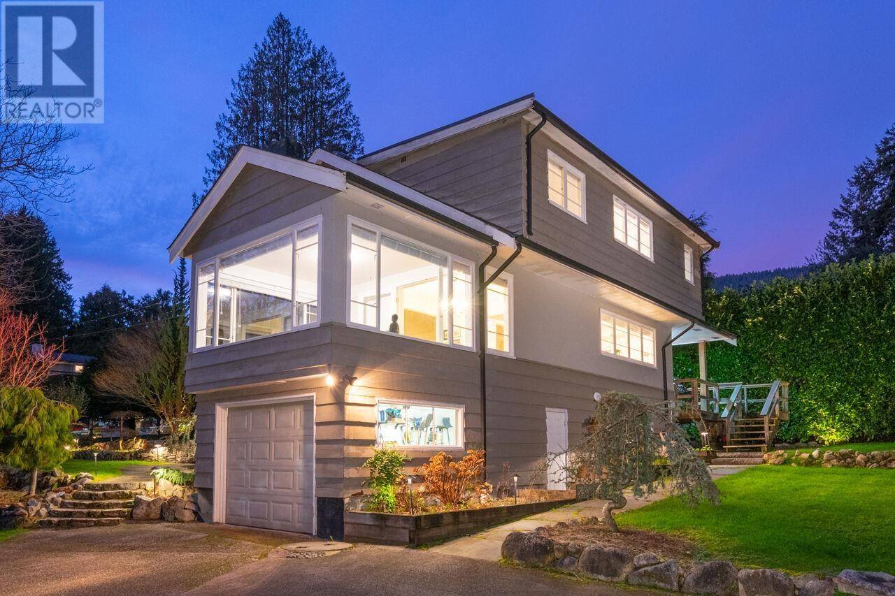 West Vancouver, BC V7V4M6,1310 29TH STREET