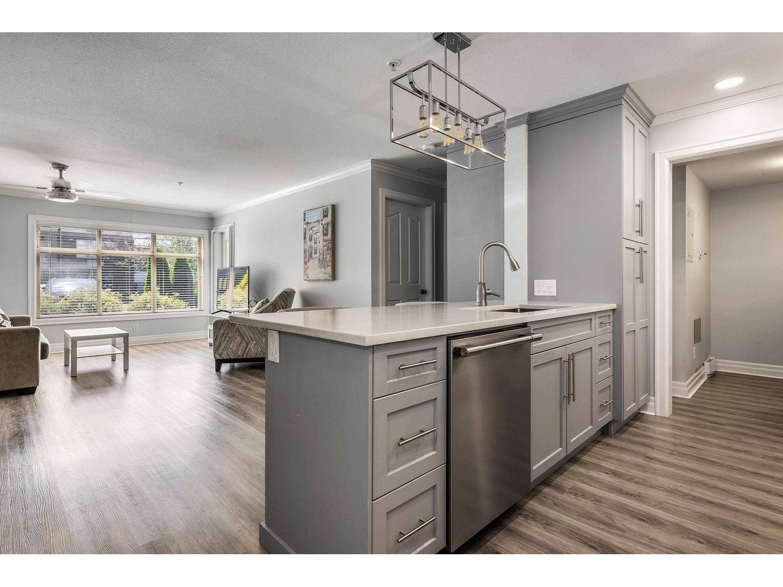 Chilliwack, BC V2R5Z2,45769 STEVENSON RD #102
