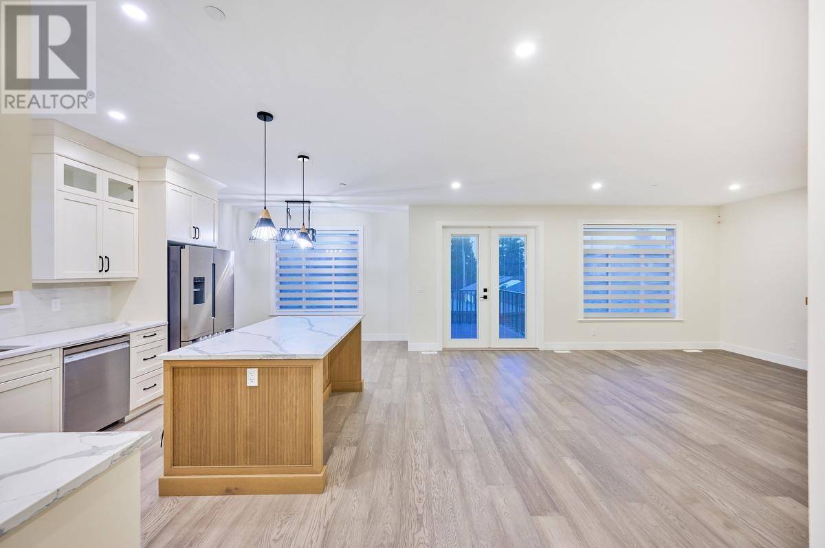 Maple Ridge, BC V2X4A6,20351 123 AVENUE