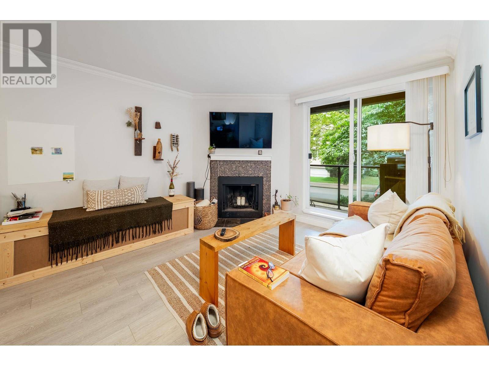 1550 BARCLAY ST #209, Vancouver, BC V6G3B1