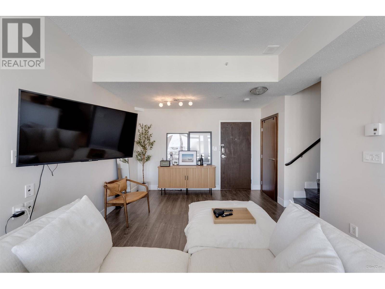 Vancouver, BC V6G3K4,1420 West GEORGIA ST #2204