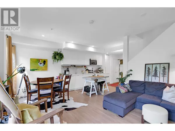 Squamish, BC V8B1C3,37762 THIRD AVE #301