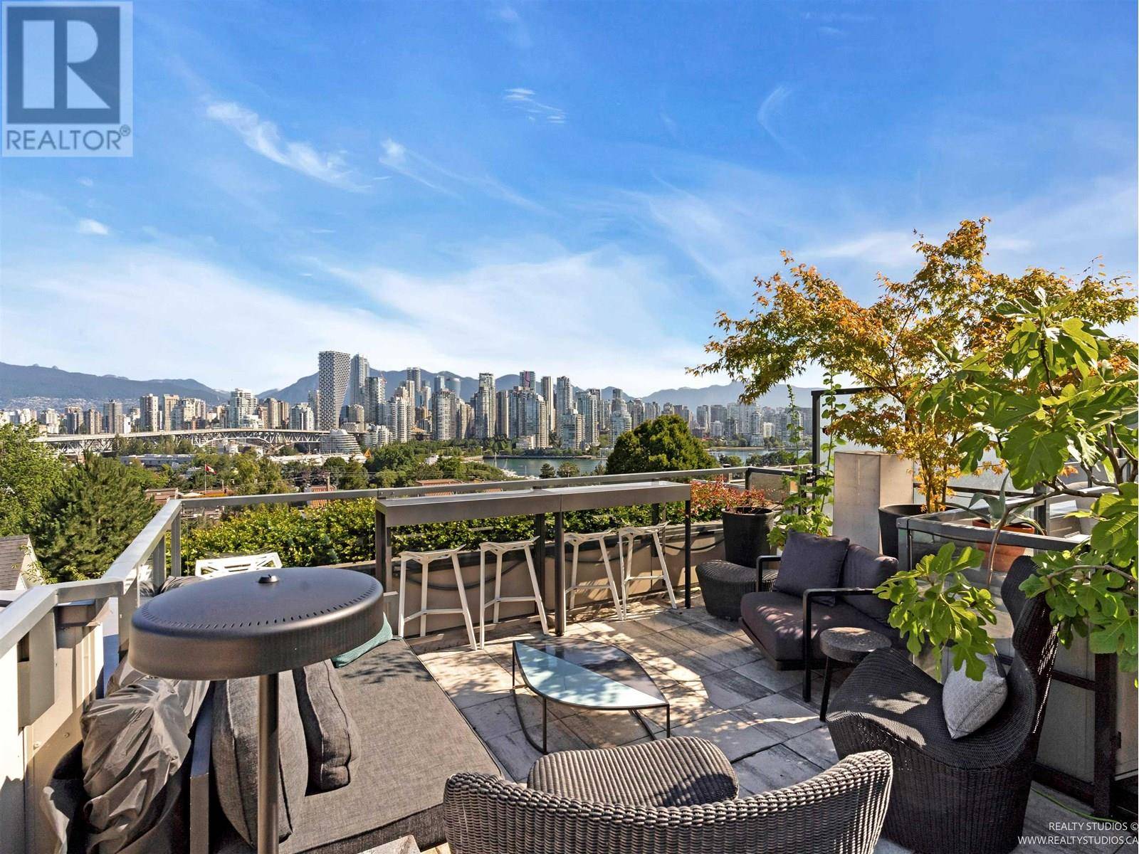 2366 BIRCH ST #7, Vancouver, BC V6H0C7