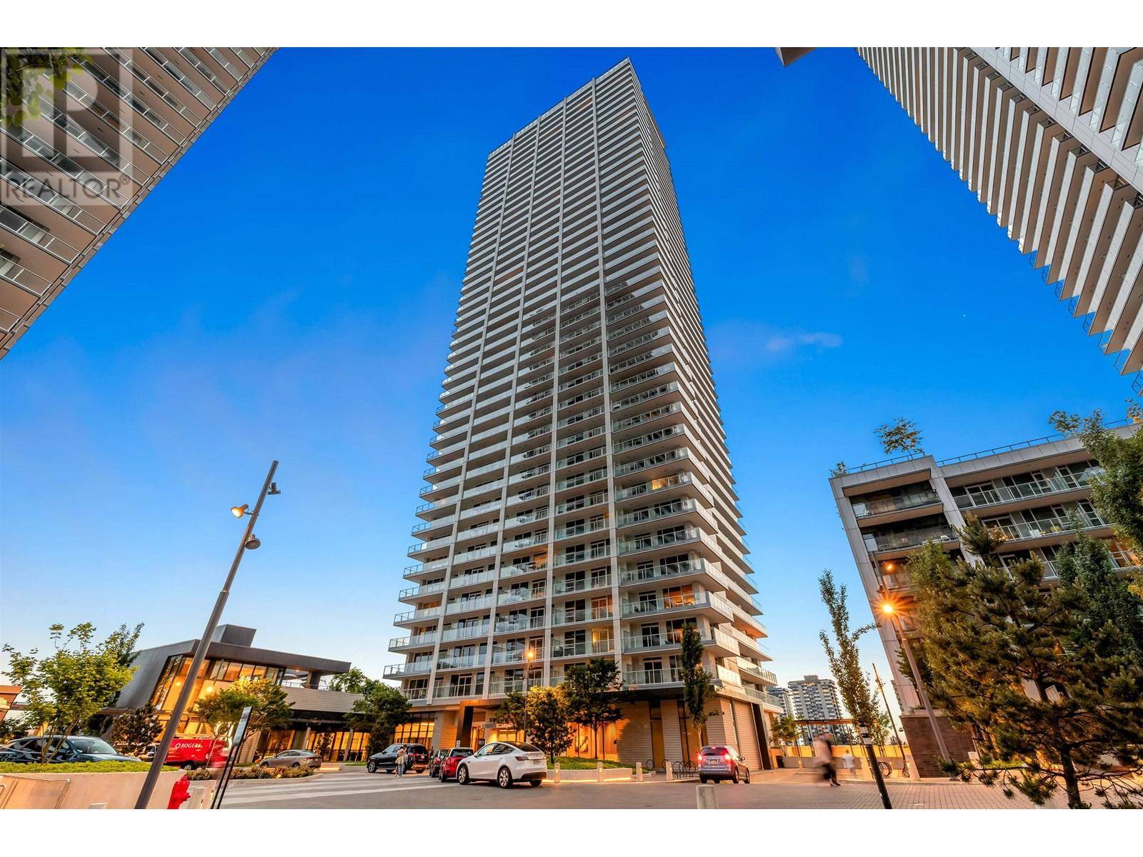 3833 EVERGREEN PL #4110, Burnaby, BC V3J0M2
