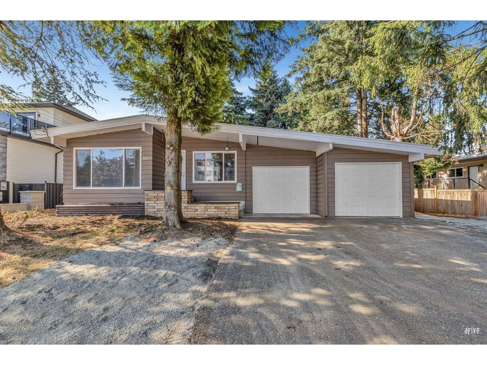 31828 PEARDONVILLE ROAD, Abbotsford, BC V2T1L6