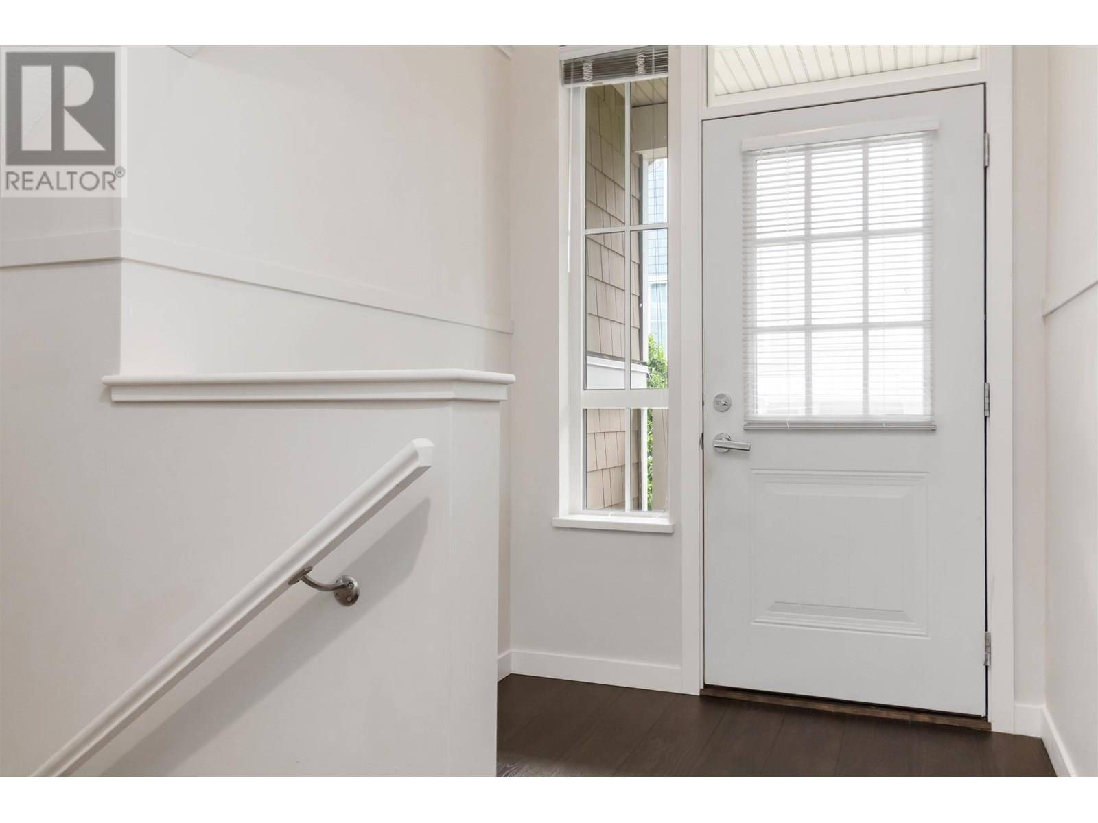 Ladner, BC V4K0C3,5510 ADMIRAL WAY #59