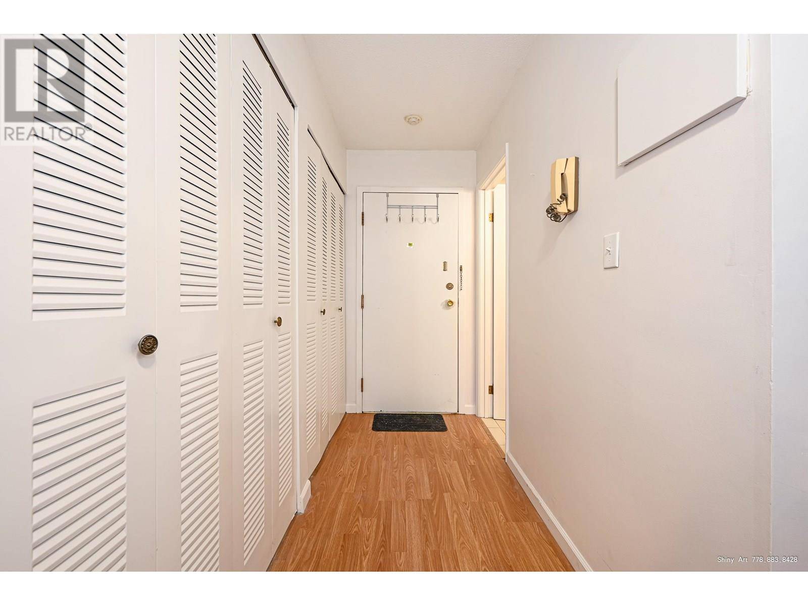 Vancouver, BC V5L4L1,16 LAKEWOOD DR #406