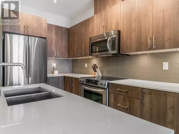 Coquitlam, BC V3J0E4,630 COMO LAKE AVE #408
