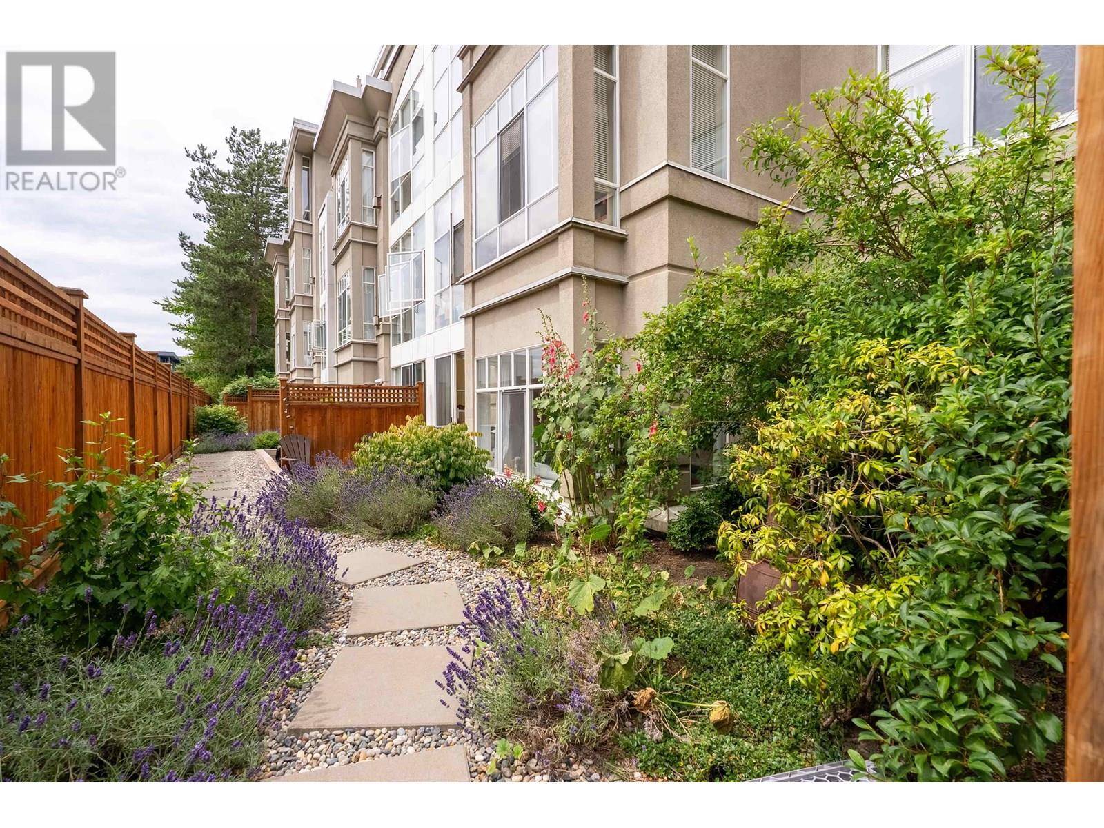 630 ROCHE POINT DR #115, North Vancouver, BC V7H3A1