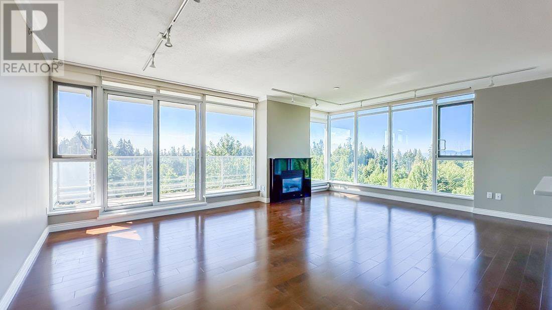 Vancouver, BC V6T2J8,2688 WEST MALL #705