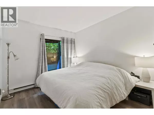 North Vancouver, BC V7L3K5,2133 ST. GEORGES AVE #23