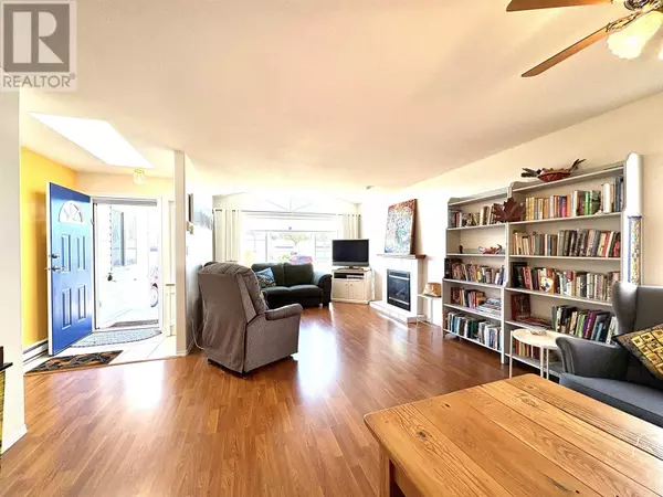 Gibsons, BC V0N1V8,535 SHAW RD #22