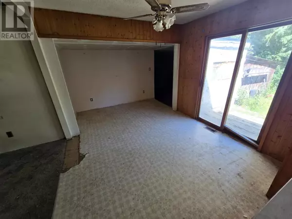 Quesnel, BC V2J5M1,902 MAPLE DRIVE