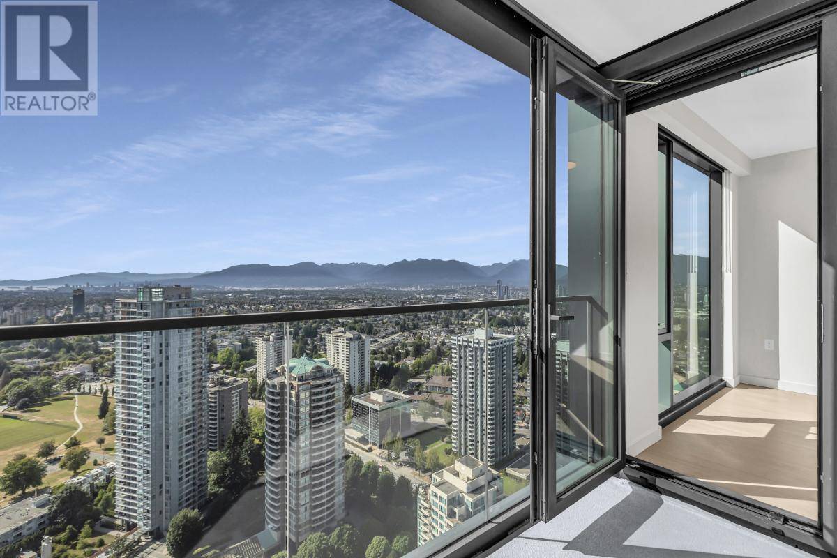 5987 WILSON AVE #3305, Burnaby, BC V5H0L7