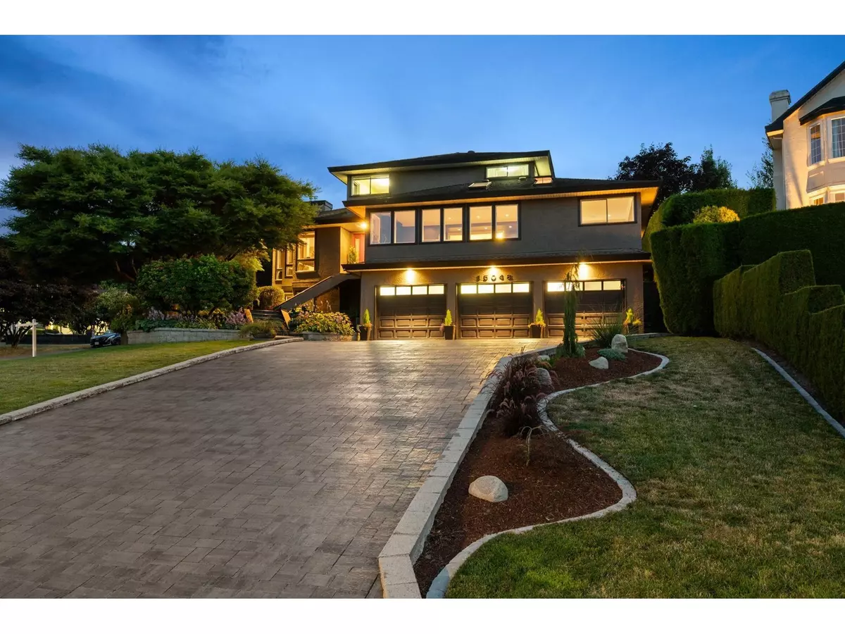 Surrey, BC V3S7H5,15048 73B AVENUE
