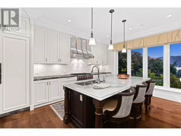 Vancouver, BC V6R1C2,4651 SIMPSON AVENUE