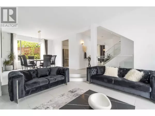 Coquitlam, BC V3B4T6,1290 JOHNSON COURT