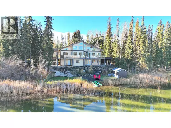 6323 MOOSE POINT DRIVE, 100 Mile House, BC V0K2K1