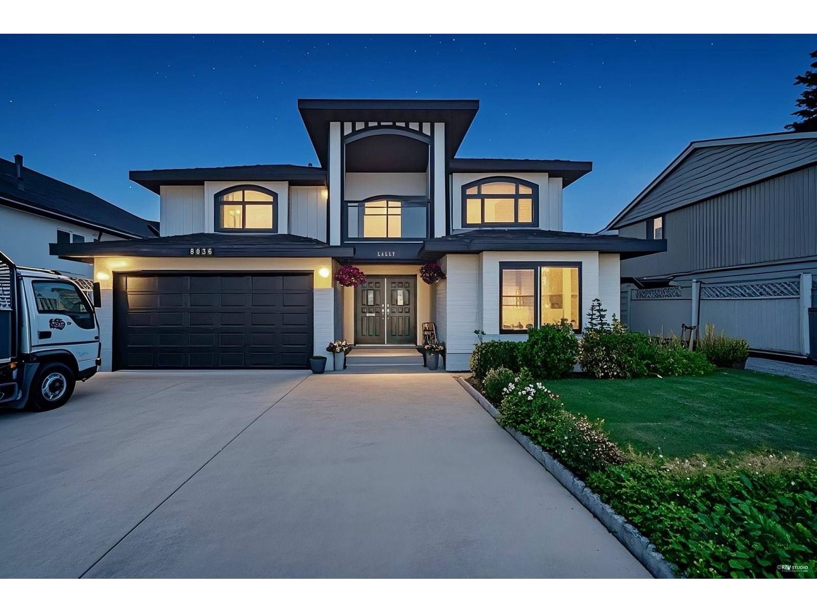 8036 133A STREET, Surrey, BC V3W4R5