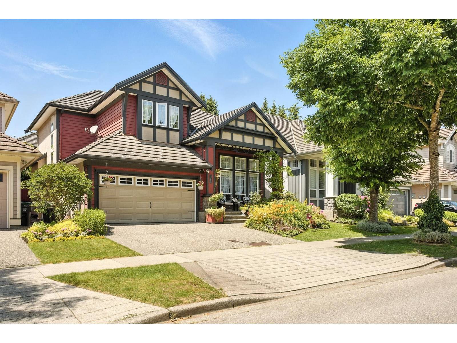 Surrey, BC V3Z0Z3,3463 150A STREET