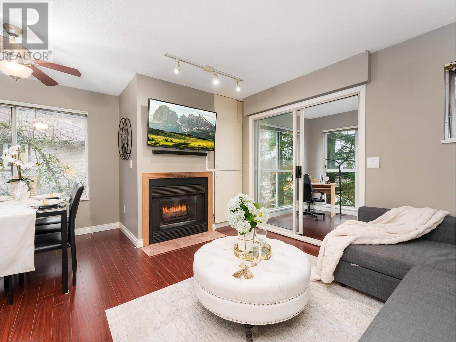 3683 WELLINGTON AVE #303, Vancouver, BC V5R4Z5