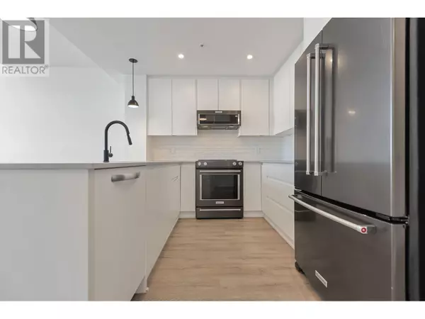 Port Coquitlam, BC V3C0S6,2180 KELLY AVE #1612