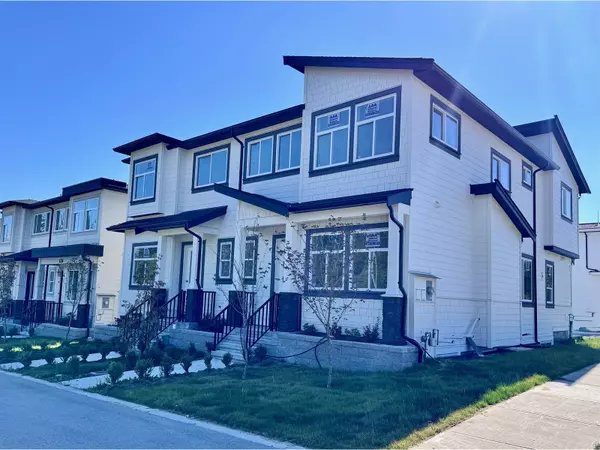 2045 168 STREET, Surrey, BC V3Z1H1
