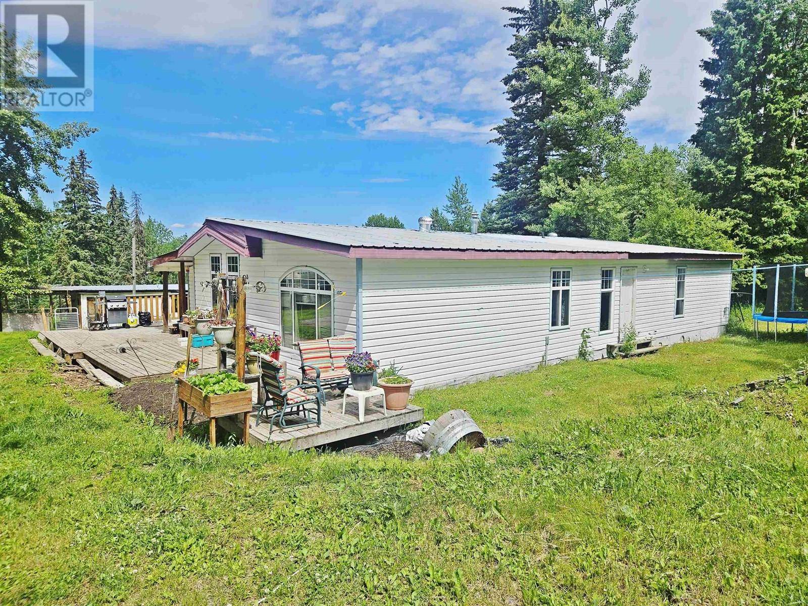 Quesnel, BC V2J6X5,4852 POLLARD ROAD