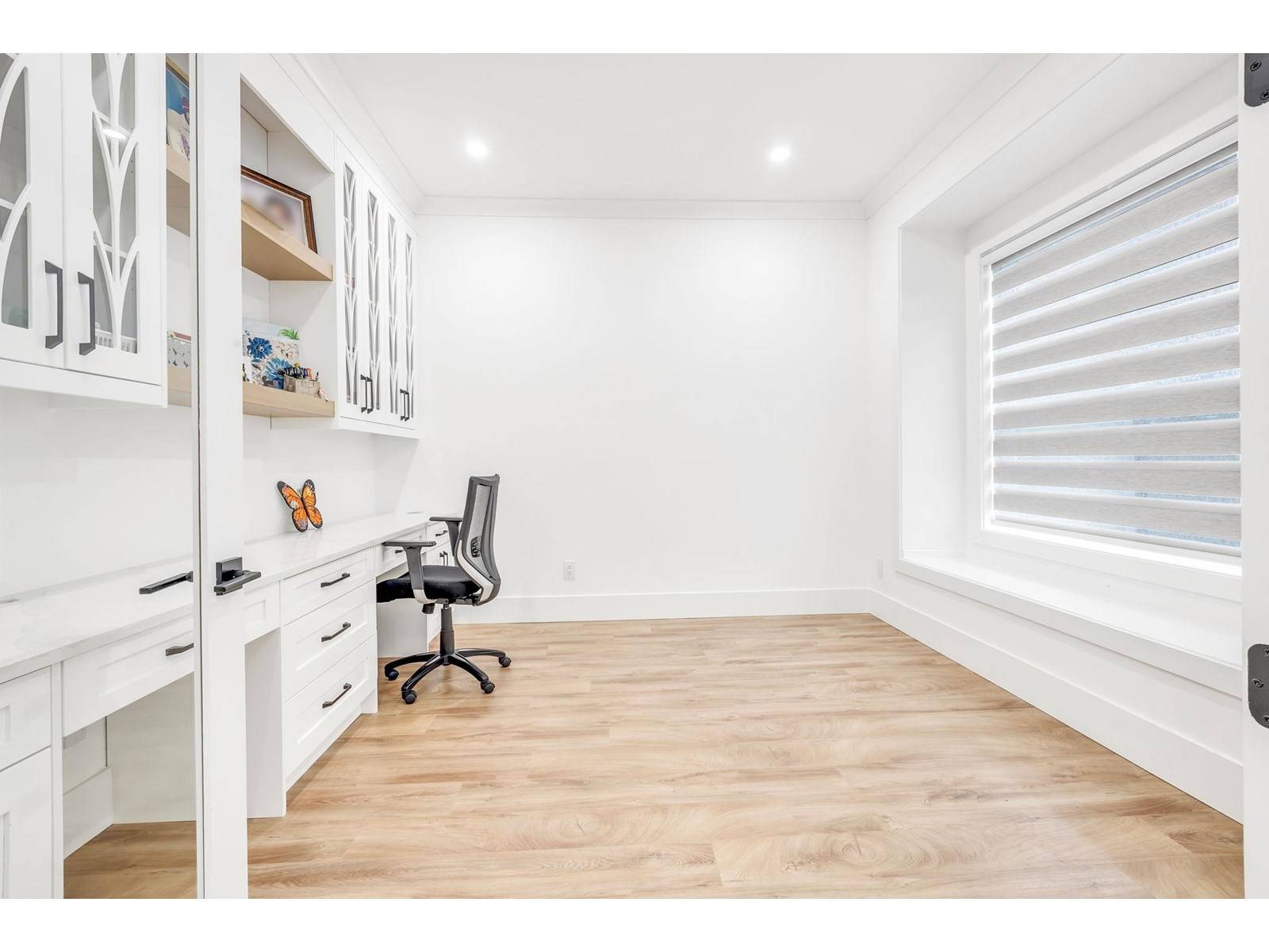 Surrey, BC V3V7G5,8958 139A STREET