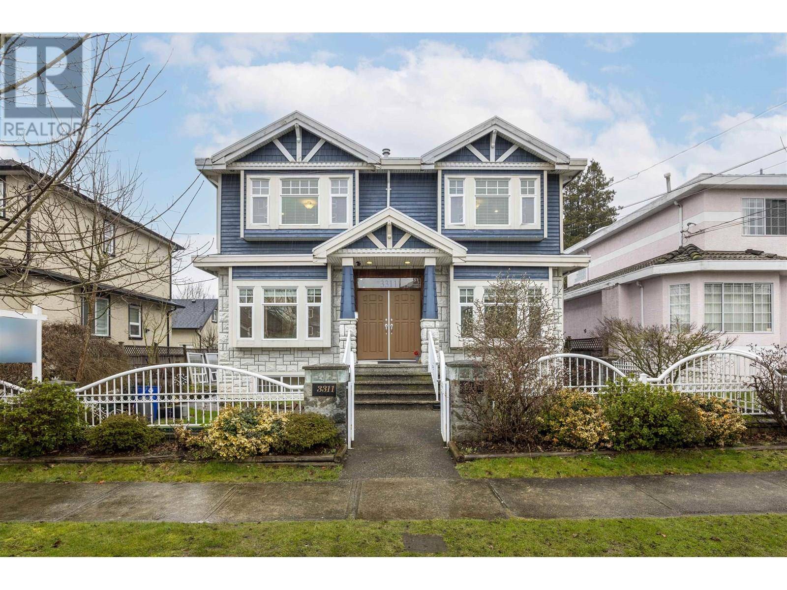 Vancouver, BC V5R3B3,3311 E 44TH AVENUE