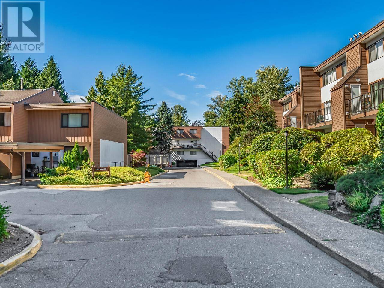 1825 GOLETA DRIVE, Burnaby, BC V5A1P6