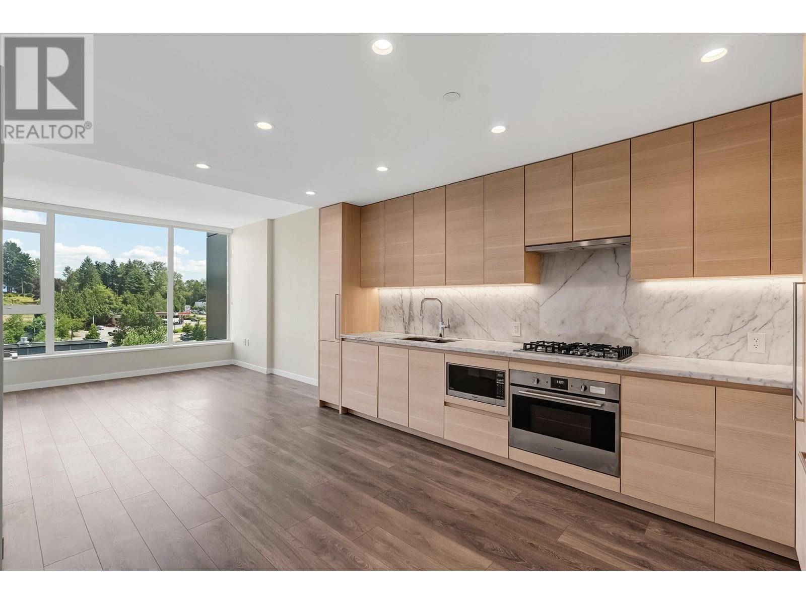 Port Moody, BC V3H0M3,305 MORRISSEY RD #903