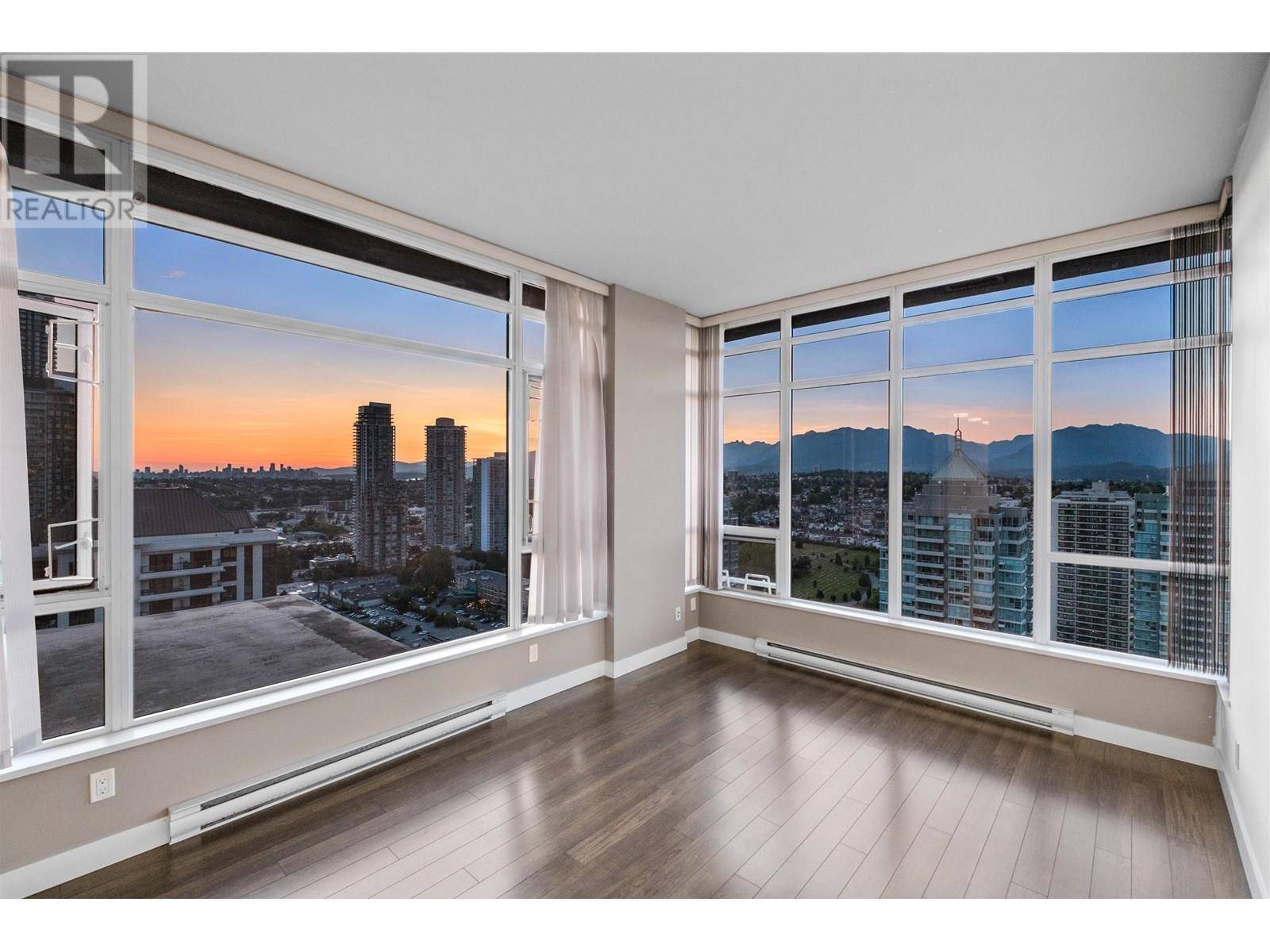 2077 ROSSER AVE #3104, Burnaby, BC V5C0G6