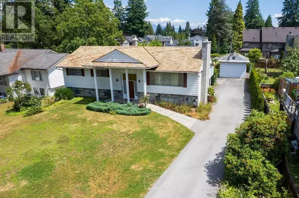 945 LILLIAN STREET, Coquitlam, BC V3J5C6