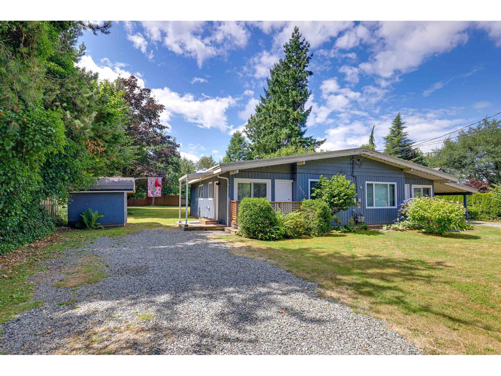 22924-22926 96 AVENUE, Langley, BC V1M2L2
