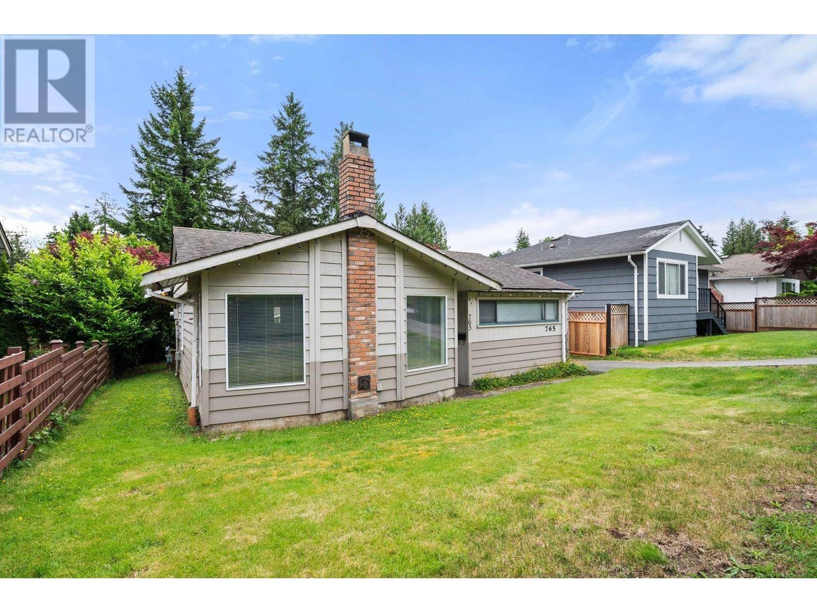 North Vancouver, BC V7J1Z5,765 LYNN VALLEY ROAD