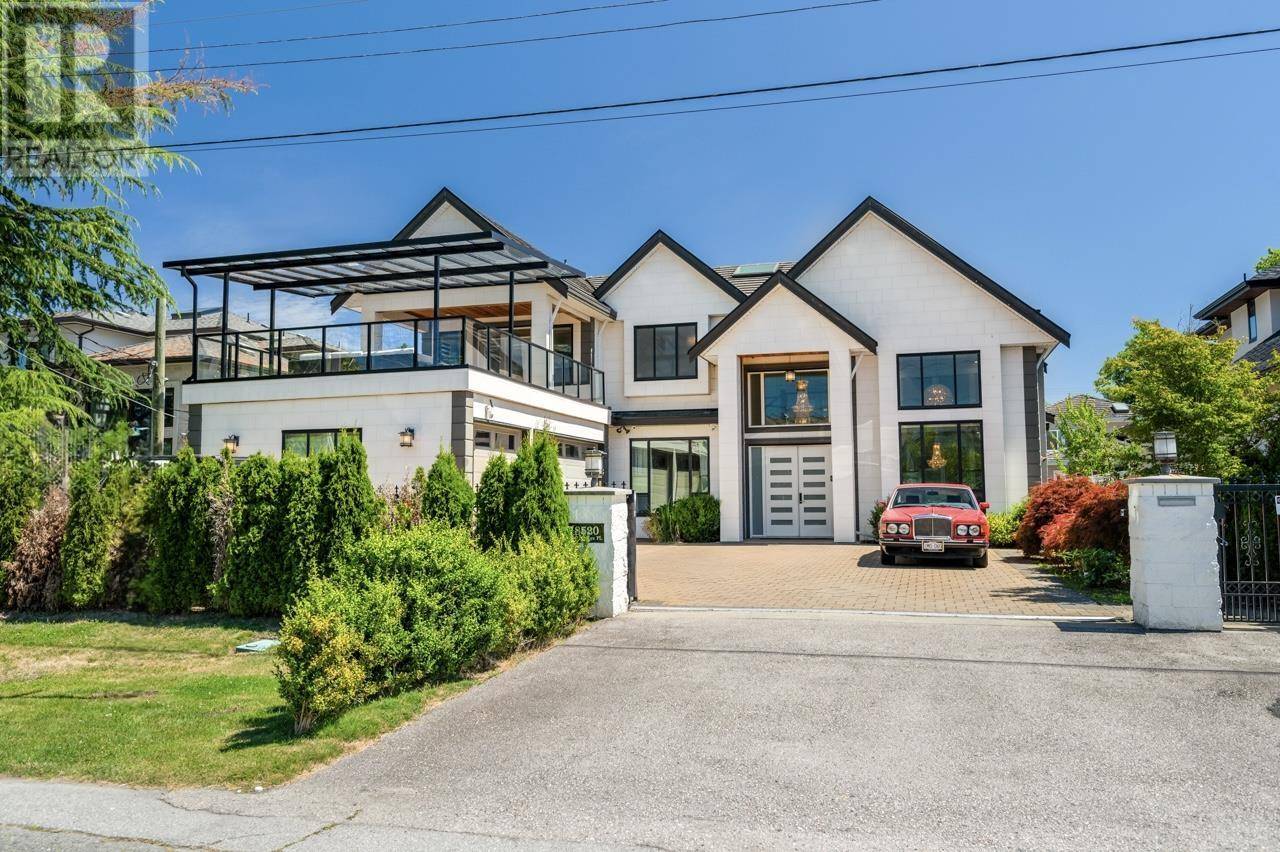 8520 LITTLEMORE PLACE, Richmond, BC V7C1R7
