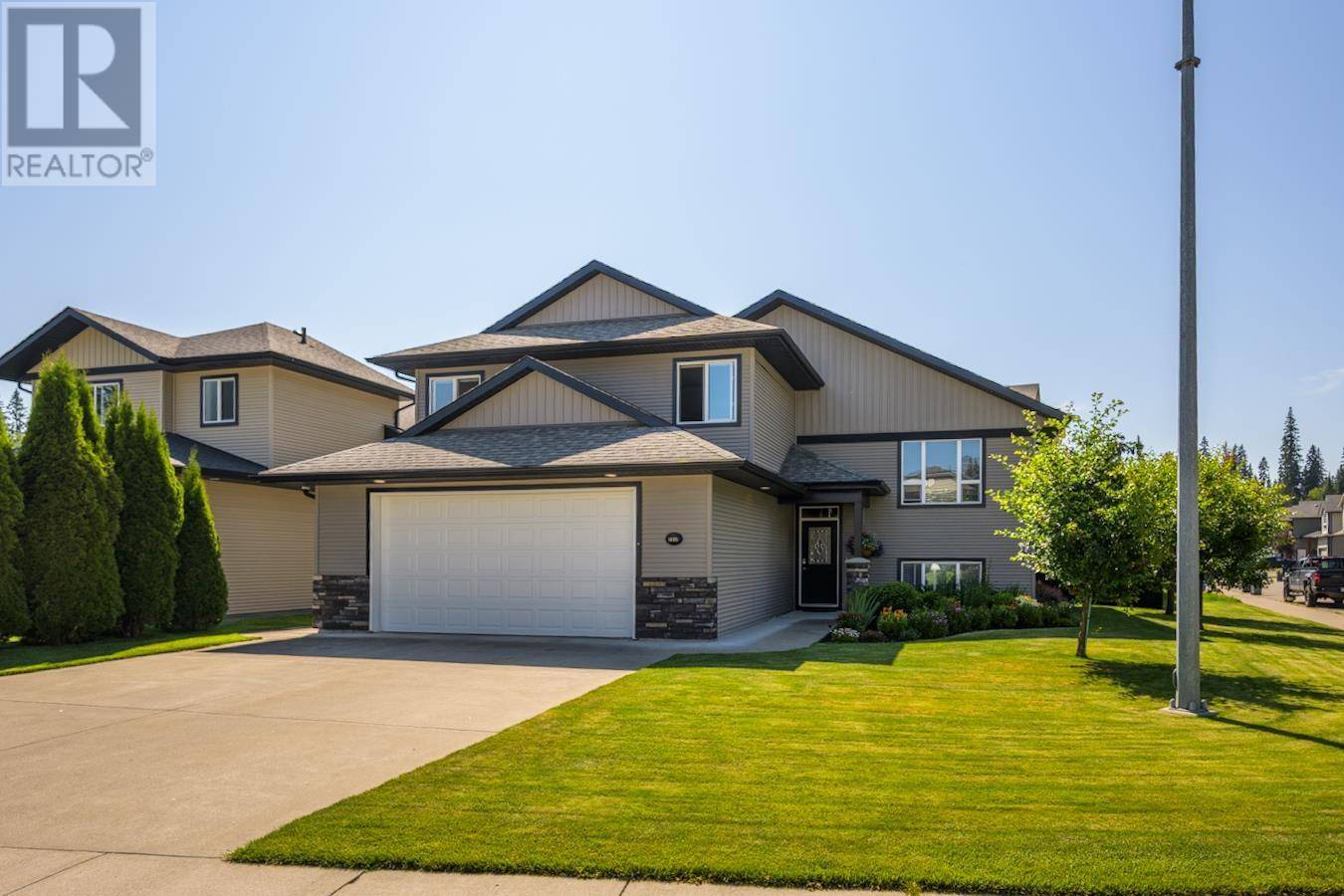 Prince George, BC V2N0C2,7517 STILLWATER CRESCENT